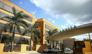 Anvisa pede uso de máscara para adiar chegada da varíola dos macacos 4 11 11 2020 sede anvisa 3 0