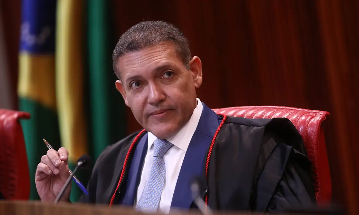 nunes
