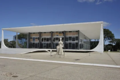 fachada supremo stf