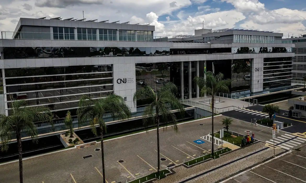 cnj
